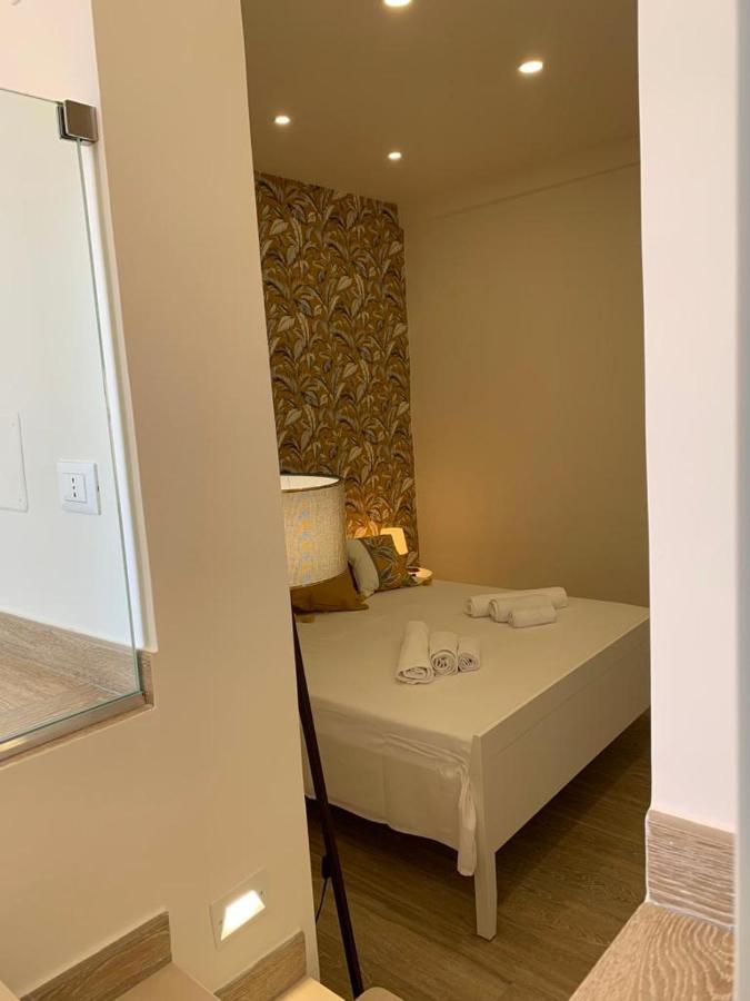 Donna Luisa-Catania Charming Appartement Buitenkant foto