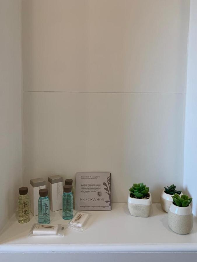 Donna Luisa-Catania Charming Appartement Buitenkant foto