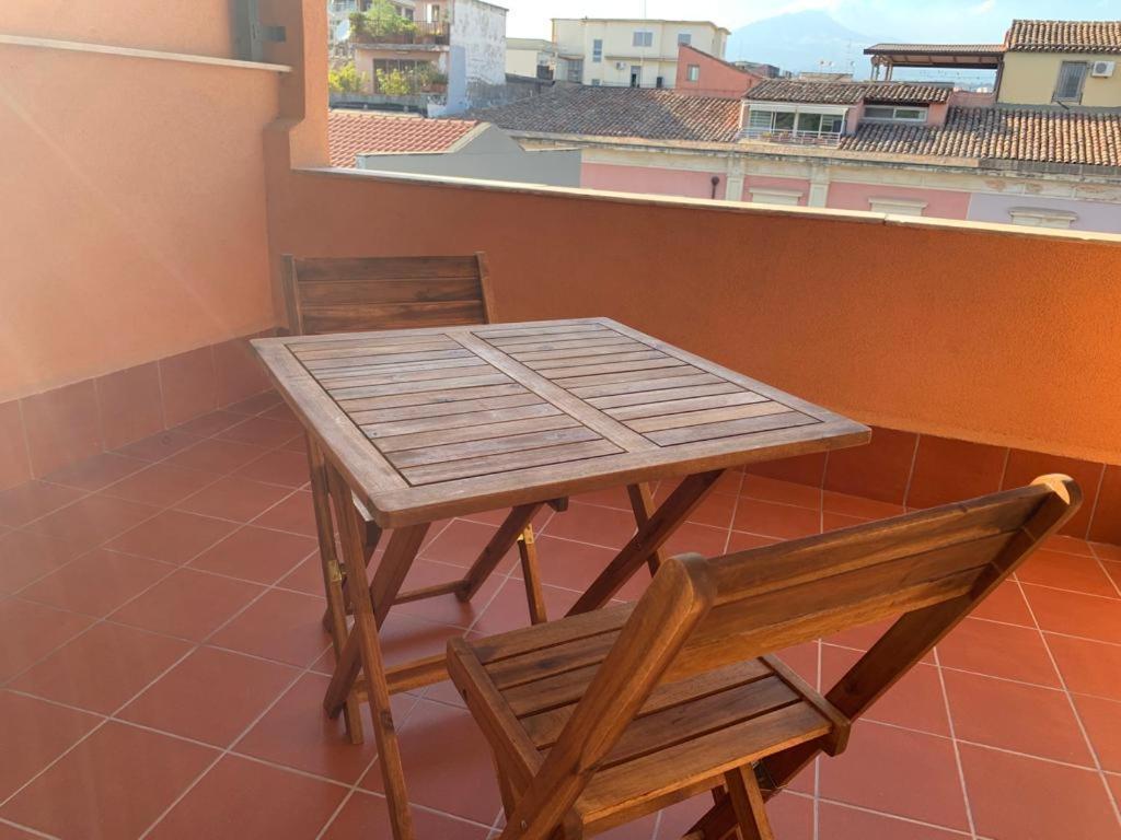 Donna Luisa-Catania Charming Appartement Buitenkant foto