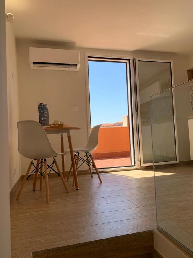 Donna Luisa-Catania Charming Appartement Buitenkant foto