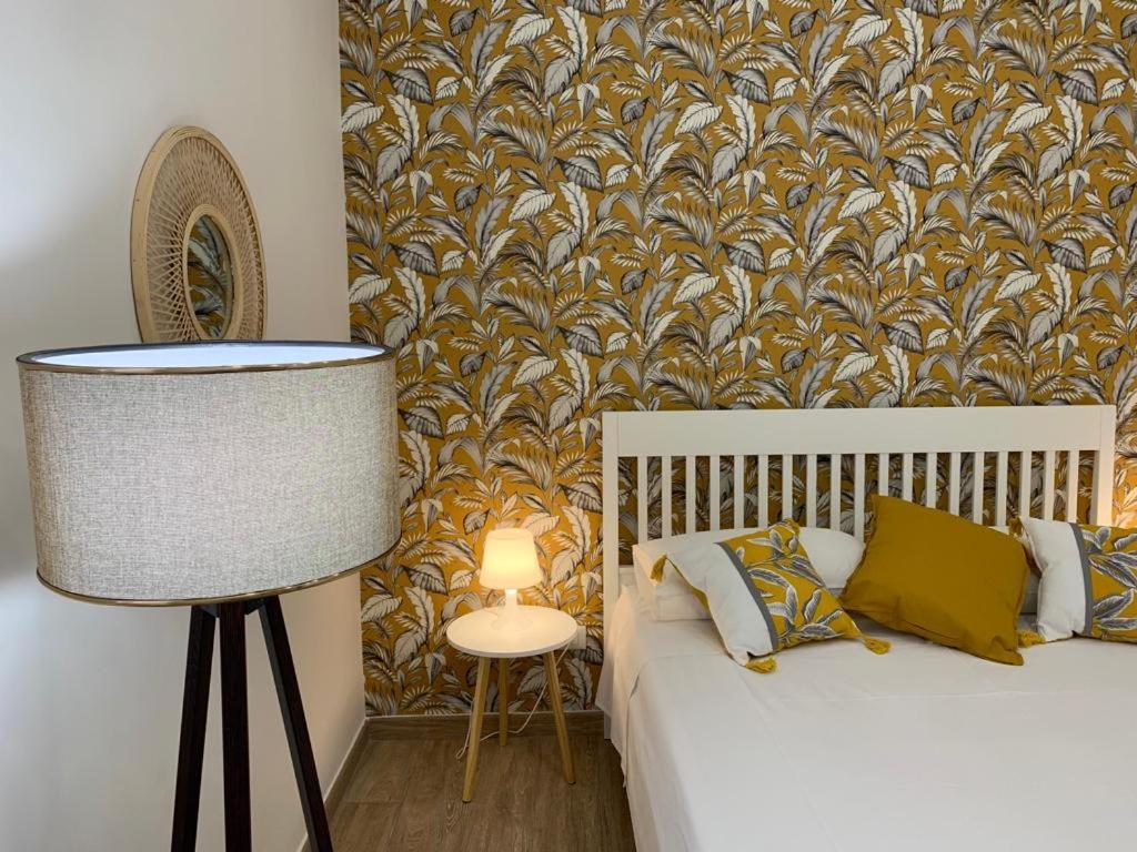 Donna Luisa-Catania Charming Appartement Buitenkant foto