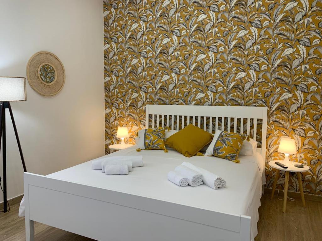 Donna Luisa-Catania Charming Appartement Buitenkant foto
