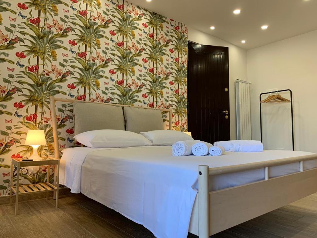 Donna Luisa-Catania Charming Appartement Buitenkant foto