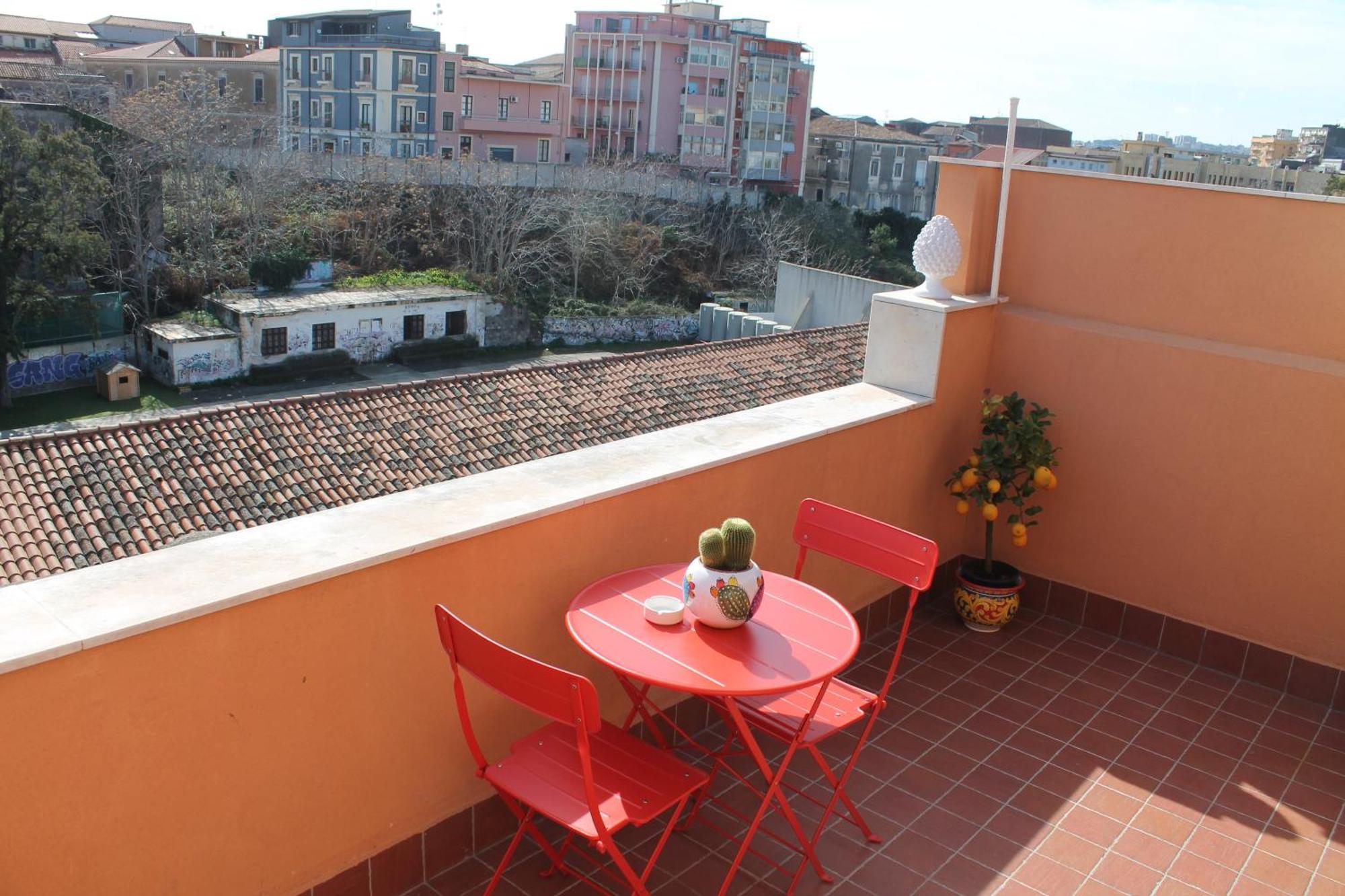 Donna Luisa-Catania Charming Appartement Buitenkant foto
